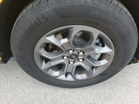 Used 2022 Ford Maverick XLT image 27