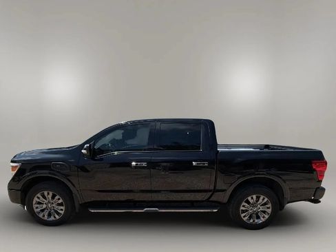 Used 2017 Nissan Titan Platinum Reserve AWD/4WD image 3