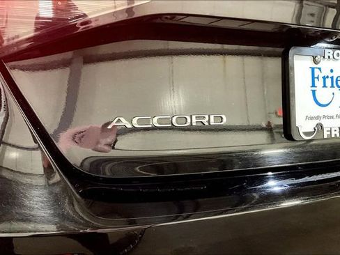 Used 2023 Honda Accord EX image 24