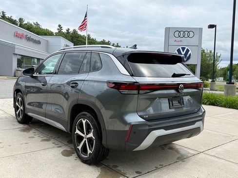 New 2026 Volkswagen Tiguan SE AWD/4WD image 12