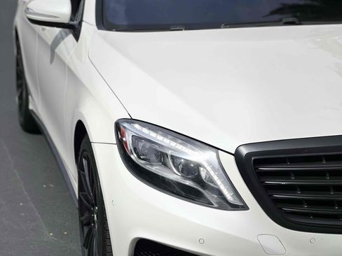 Used 2014 Mercedes-Benz S 550 Sedan image 68