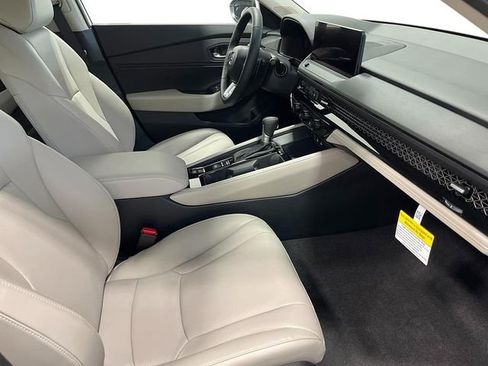 New 2026 Honda Accord Touring image 31