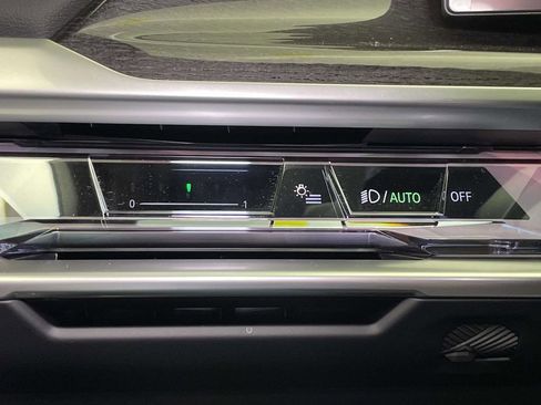 New 2026 BMW i7 xDrive60 AWD/4WD image 32