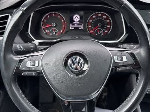 Used 2019 Volkswagen Jetta R-Line image 14