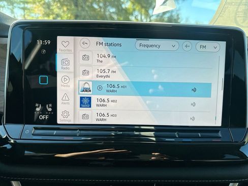 New 2026 Volkswagen Atlas SE image 43