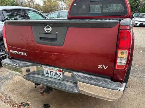 Used 2017 Nissan Frontier SV RWD image 5