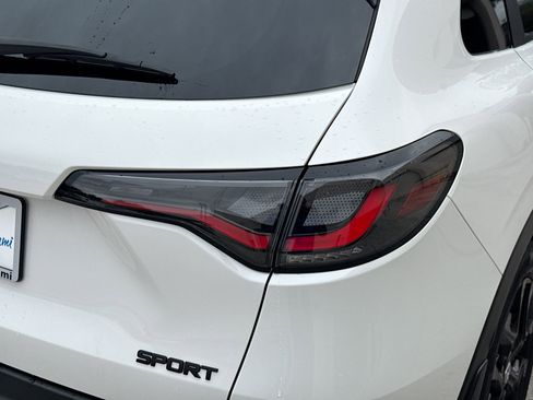 Certified 2025 Honda HR-V Sport image 26