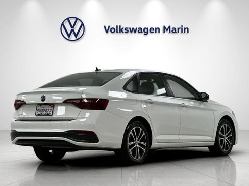 Used 2023 Volkswagen Jetta Sport FWD image 5
