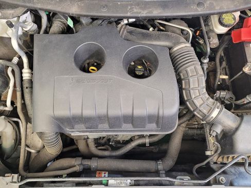 Used 2017 Ford Explorer XLT w/ Equipment Group 202A image 30