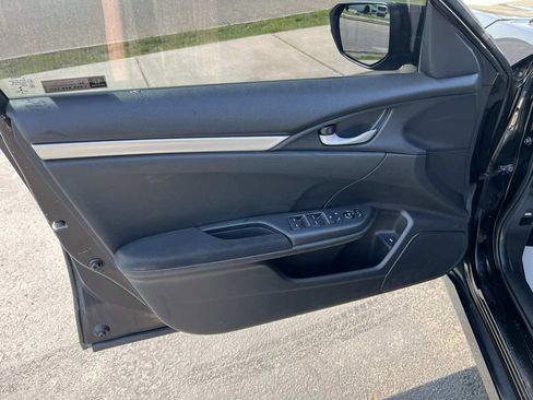 Used 2020 Honda Civic LX image 11
