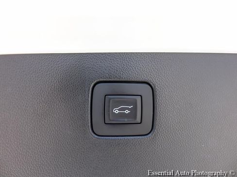 Used 2025 Buick Envista Avenir FWD image 26