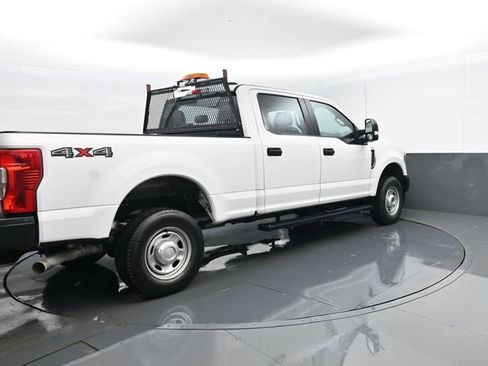 Used 2020 Ford F250 XL w/ Power Equipment Group AWD/4WD image 19