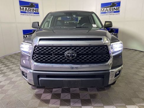 Used 2021 Toyota Tundra SR5 w/ TRD Off-Road Plus Package AWD/4WD image 15