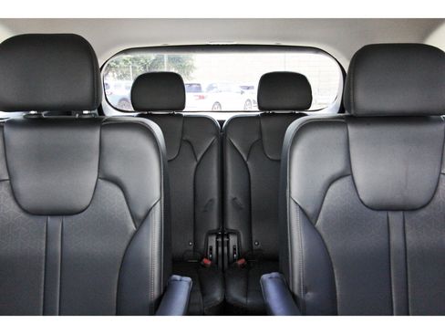 Certified 2023 Kia Sorento SX FWD image 14