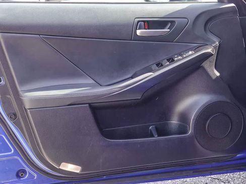 Used 2025 Lexus IS 300 F Sport image 19