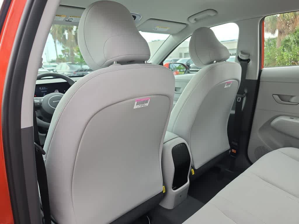 New 2027 Hyundai Kona SE FWD image 19