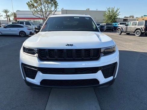 New 2026 Jeep Grand Cherokee L 4WD image 3