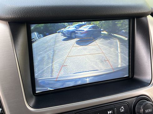 Used 2019 GMC Yukon Denali w/ Denali Ultimate Package AWD/4WD image 18