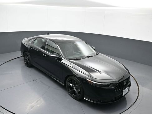 Used 2023 Honda Accord Sport image 34