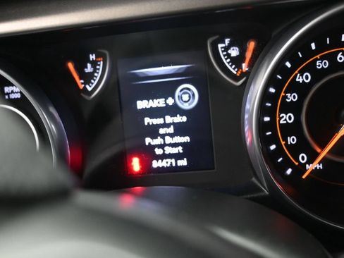 Used 2018 Jeep Wrangler Unlimited Sport AWD/4WD image 10