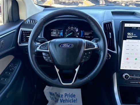 Certified 2022 Ford Edge SEL w/ Convenience Package image 11
