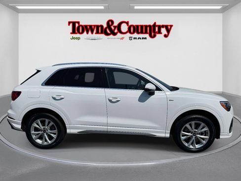 Used 2022 Audi Q3 2.0T Premium AWD/4WD image 7