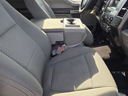 Used 2015 Ford F150 XLT w/ Equipment Group 301A Mid image 5