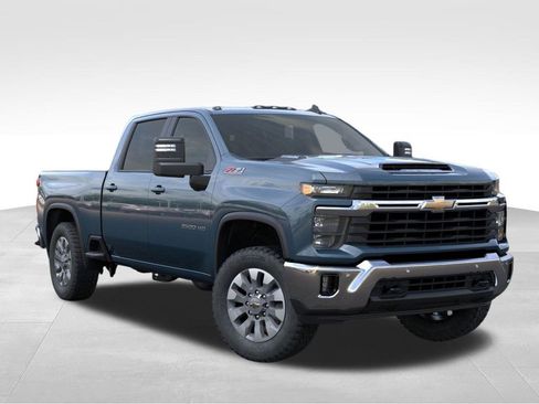 New 2026 Chevrolet Silverado 2500 LT w/ All Star Edition AWD/4WD image 8