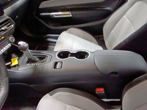 Used 2024 Ford Mustang GT RWD image 17