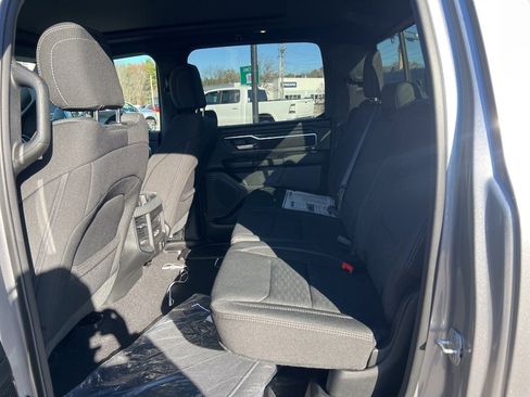 New 2026 RAM 1500 4x4 Crew Cab image 16