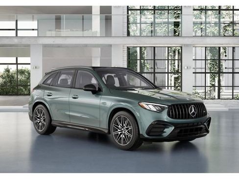 New 2026 Mercedes-Benz GLC 43 AMG 4MATIC image 11