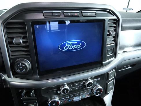 Certified 2022 Ford F150 Lariat w/ Equipment Group 502A High AWD/4WD image 17