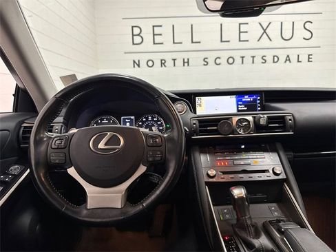 Used 2017 Lexus IS 300 300 image 9