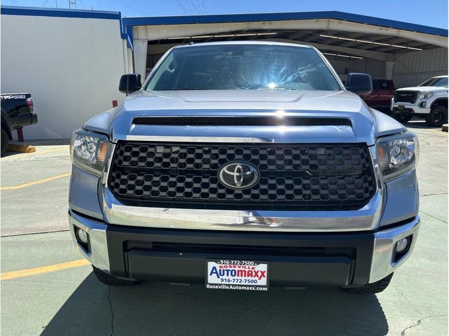 Used 2019 Toyota Tundra SR5 w/ SR5 Upgrade Package AWD/4WD image 3