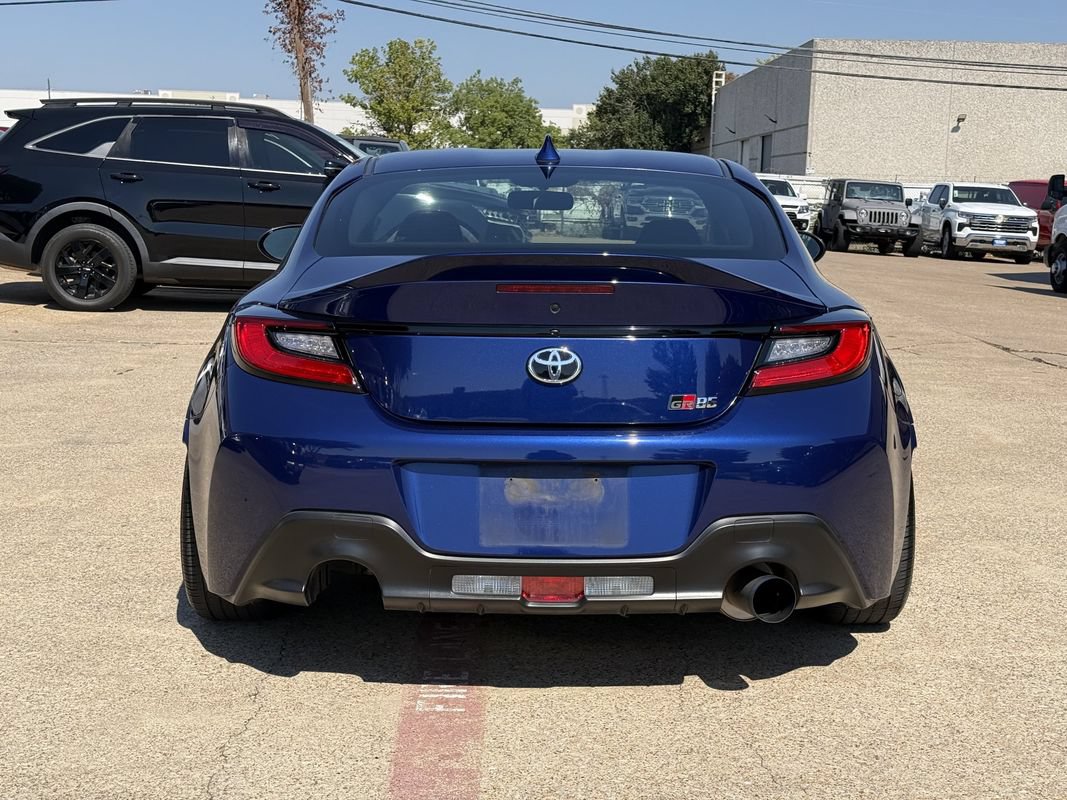 Used 2022 Toyota GR86 Premium w/ ALL Weather Mat Package (TMS) RWD image 5