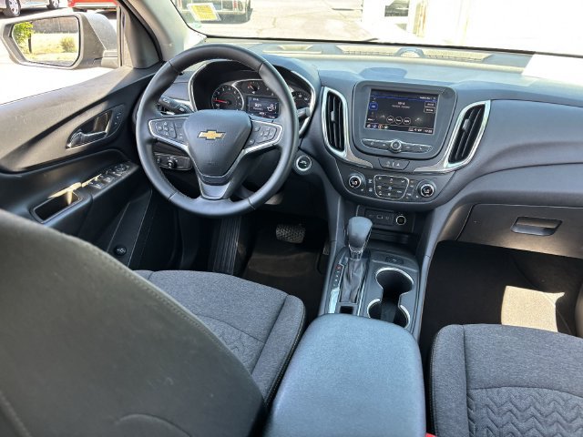 Used 2024 Chevrolet Equinox LT FWD image 14