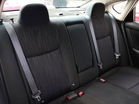 Used 2019 Nissan Sentra SV image 14