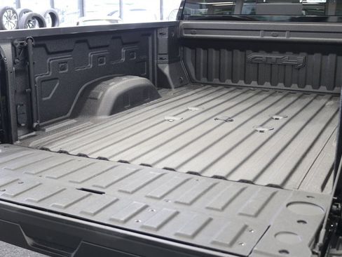 Used 2024 GMC Sierra 3500 AT4 w/ AT4 Premium Plus Package AWD/4WD image 31