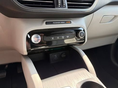 Used 2023 Ford Escape Active w/ Tech Pack #1 FWD image 18