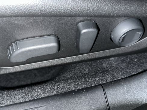 New 2026 Subaru Outback Limited XT image 19