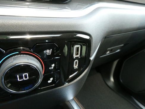New 2026 Chevrolet Silverado 2500 High Country w/ High Country Premium Package AWD/4WD image 27