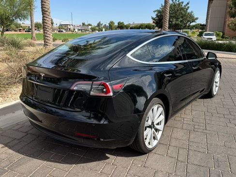Used 2020 Tesla Model 3 Standard Range Plus RWD image 3