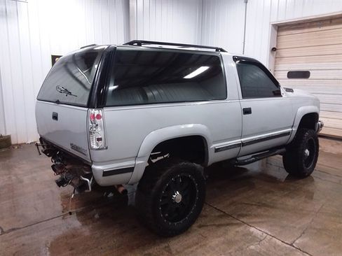 Used 1994 Chevrolet Blazer 4WD image 3