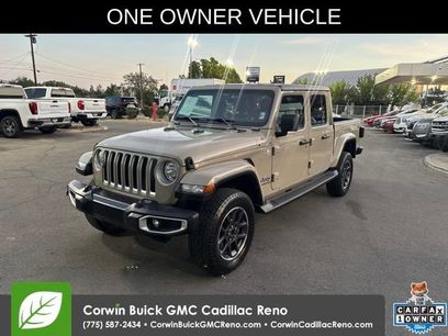 Used 2022 Jeep Gladiator Overland w/ Popular Equipment Package