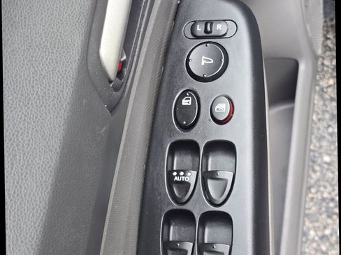 Used 2011 Honda Civic LX image 16