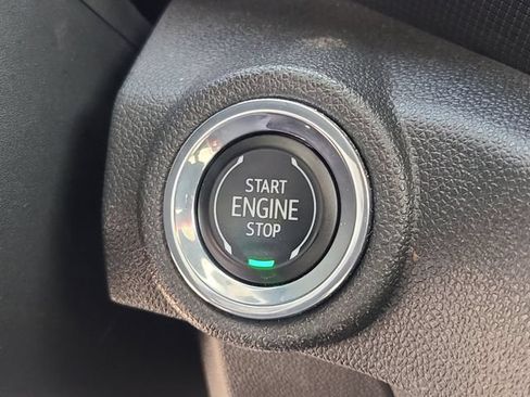 Used 2023 Chevrolet TrailBlazer RS w/ Convenience Package FWD image 30