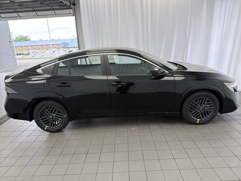 New 2026 Nissan Sentra SV FWD image 4
