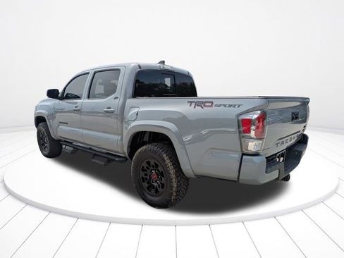 Used 2021 Toyota Tacoma TRD Sport RWD image 6
