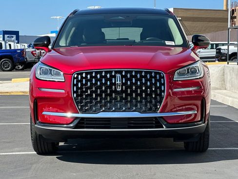 New 2025 Lincoln Corsair Reserve w/ Equipment Group 202A image 8