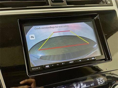 Used 2018 Subaru Outback 2.5i Premium image 13